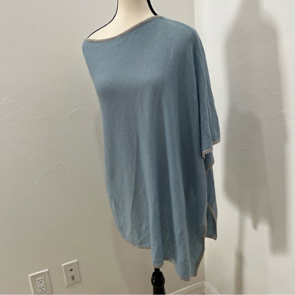 NWT Cashmere Charter Club Luxury Women’s Poncho Cape Wrap One Size Fix All Blue - Picture 5 of 8
